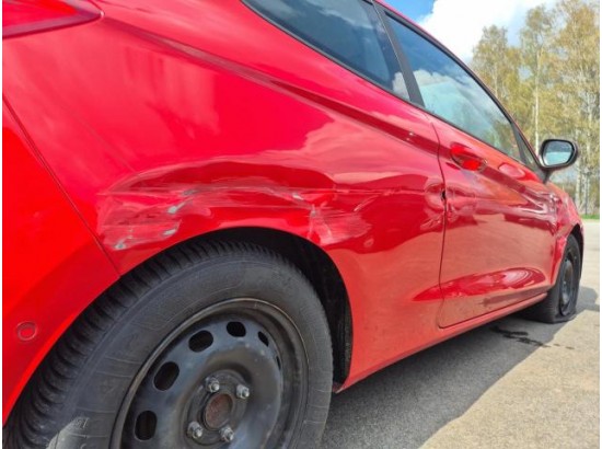 2021 Ford Fiesta Cool & Connect