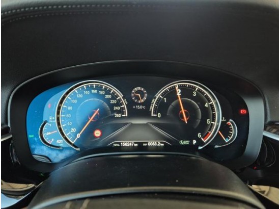 2018 BMW 5er Touring 520 d Luxury Line