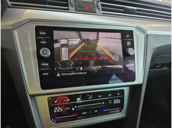 2022 Volkswagen Passat Variant Basis