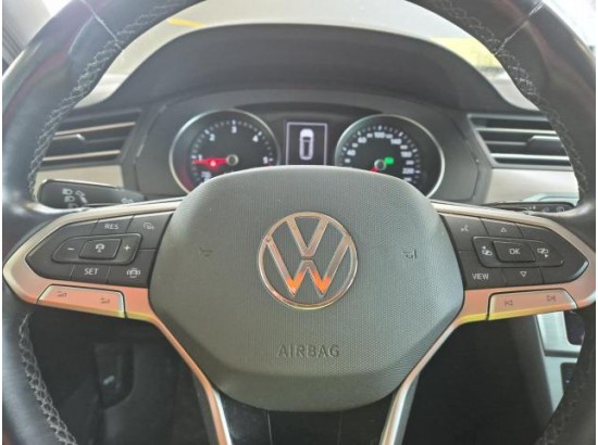 2022 Volkswagen Passat Variant Basis