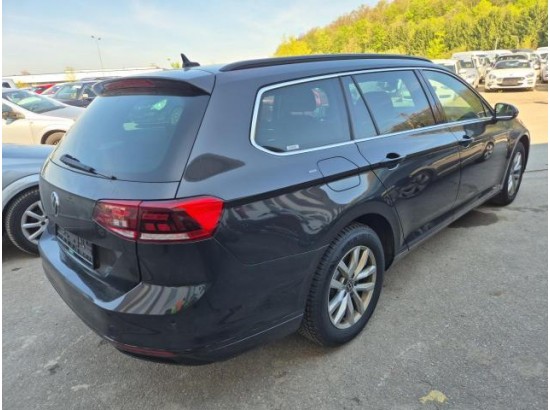 2024 Volkswagen Passat Variant Business