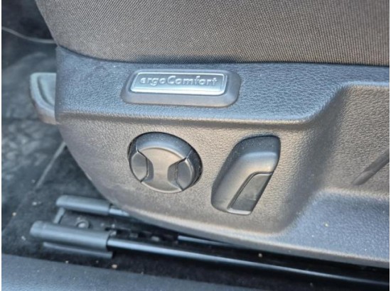 2024 Volkswagen Passat Variant Business