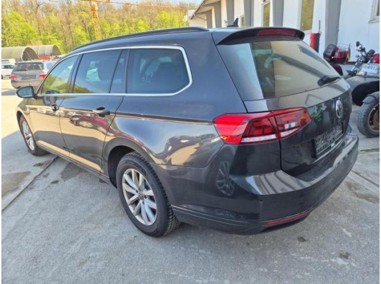 2024 Volkswagen Passat Variant Business