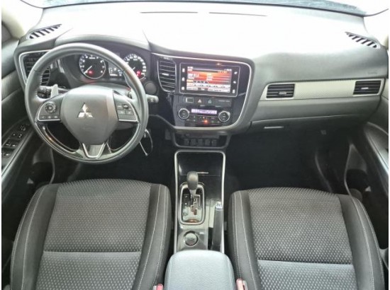 2017 Mitsubishi Outlander Edition 100 2WD