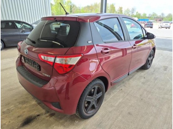 2019 Toyota Yaris Hybrid Y20 Club