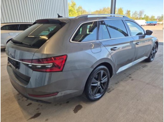 2023 Skoda Superb Combi Style