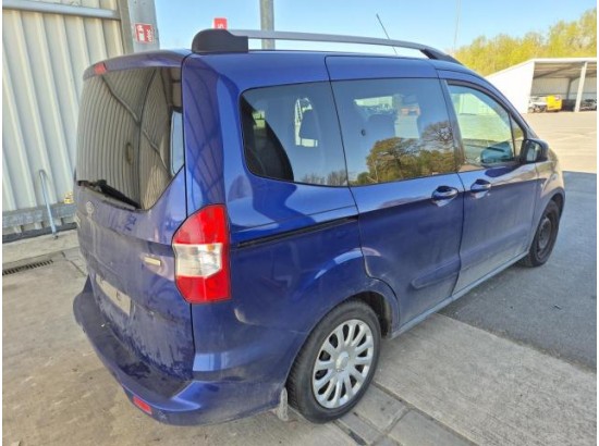 2016 Ford Tourneo Courier Titanium
