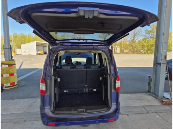 2016 Ford Tourneo Courier Titanium