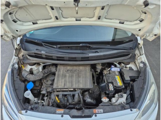 2016 Hyundai i10 Sport