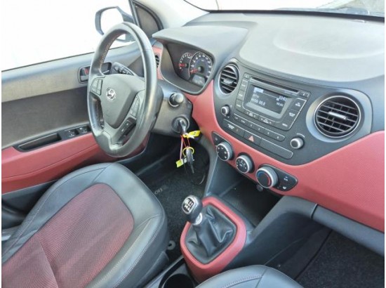 2016 Hyundai i10 Sport