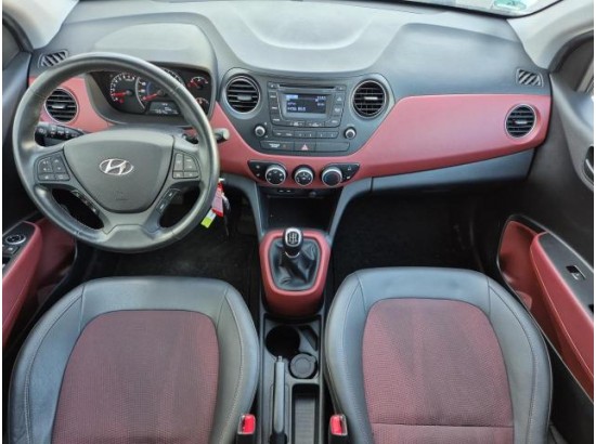 2016 Hyundai i10 Sport