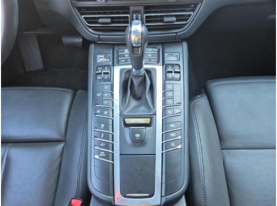 2021 Porsche Macan GTS