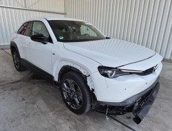 2023 Mazda MX-30 Advantage