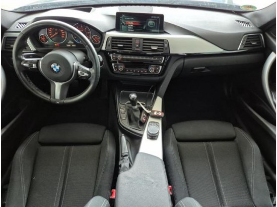 2017 BMW 3er Touring 318d Sport Line