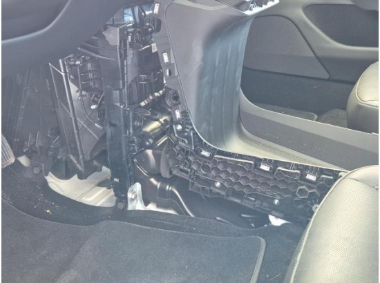 2025 Tesla (USA) 003 / Model 3 Langstreckenbatt. Allradantrieb Dual Motor