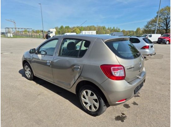 2015 Dacia Sandero II Laureate