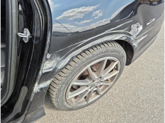 2023 Volvo V90 Kombi Plus Dark Recharge Plug-In Hybrid AWD
