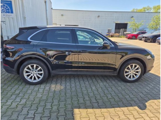 2019 Porsche Cayenne Basis