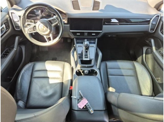 2019 Porsche Cayenne Basis