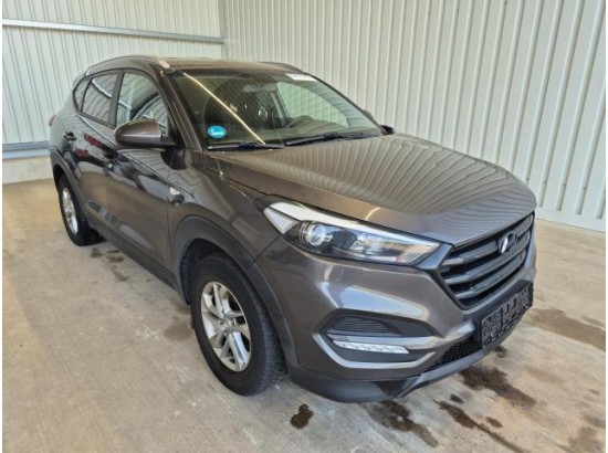 2017 Hyundai Tucson blue Classic 2WD