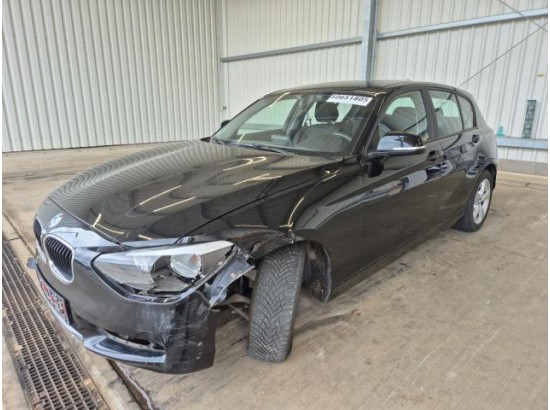 2015 BMW 1er Lim. 116d EfficientDynamics Edition