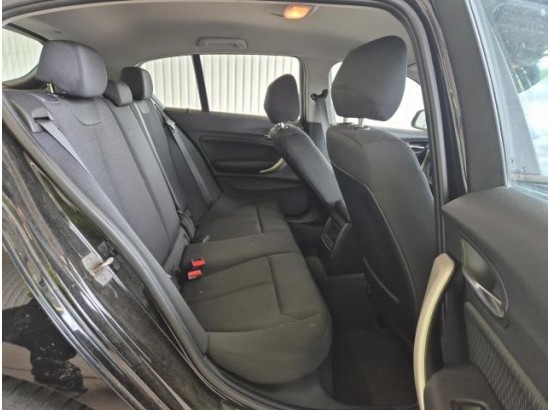 2015 BMW 1er Lim. 116d EfficientDynamics Edition