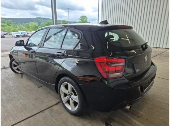 2015 BMW 1er Lim. 116d EfficientDynamics Edition