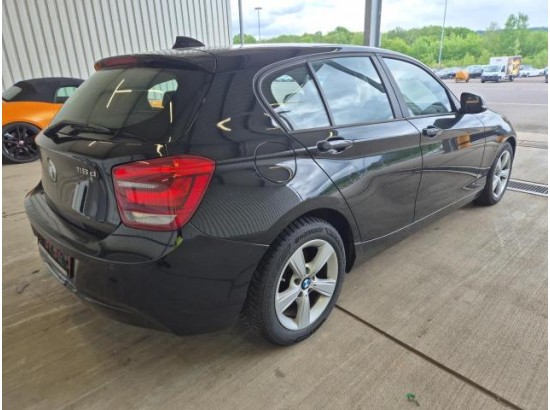 2015 BMW 1er Lim. 116d EfficientDynamics Edition