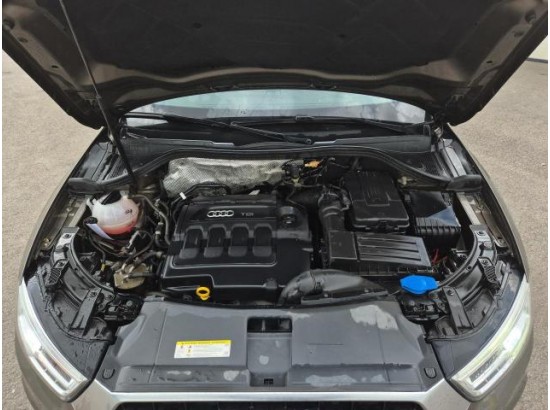 2016 Audi Q3 basis quattro