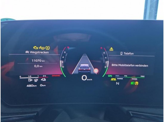2025 Audi A5 Avant TFSI e-hybrid quattro 220 kW