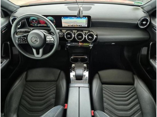 2019 Mercedes-Benz A -Klasse A 180 d