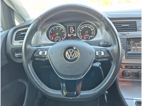 2015 Volkswagen Golf VII Lim. Lounge BMT