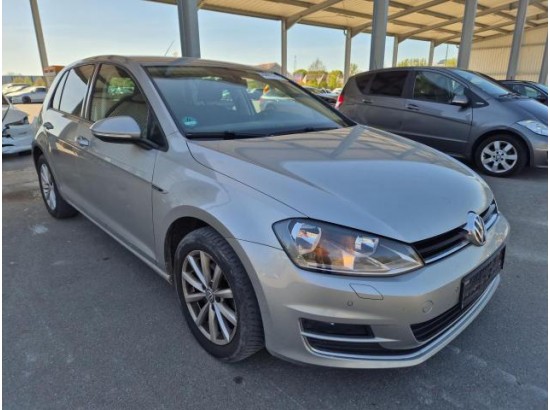 2015 Volkswagen Golf VII Lim. Lounge BMT
