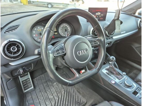 2015 Audi S3 Lim. 2.0 TFSI quattro