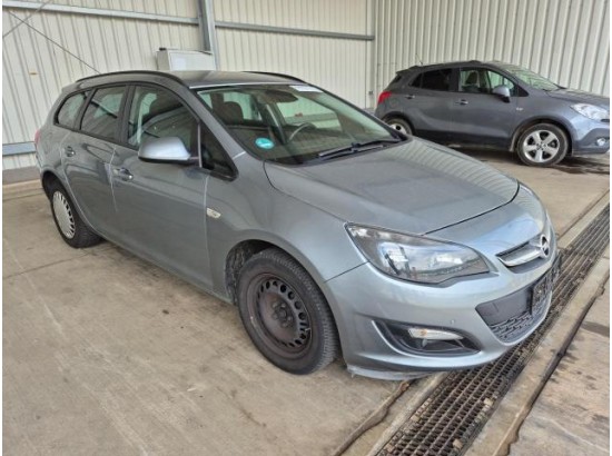 2015 Opel Astra J Sports Tourer Style