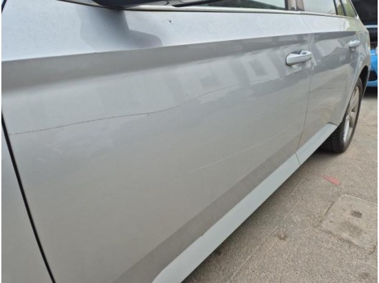 2016 Skoda Superb Combi Style