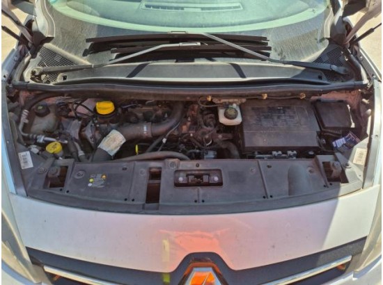 2015 Renault Scenic III Grand BOSE Edition