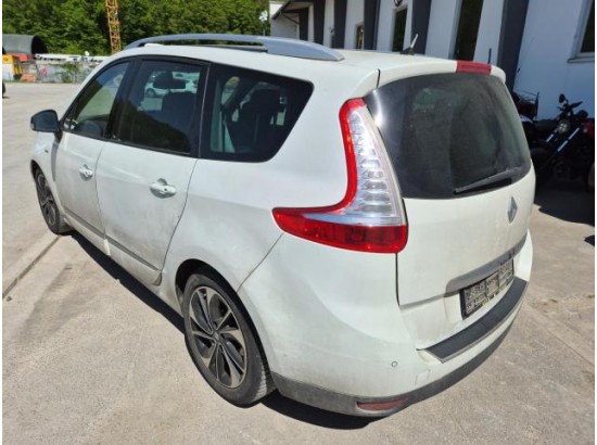 2015 Renault Scenic III Grand BOSE Edition