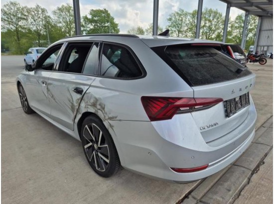2021 Skoda Octavia Combi First Edition