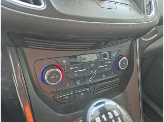 2015 Ford Grand C-Max Titanium
