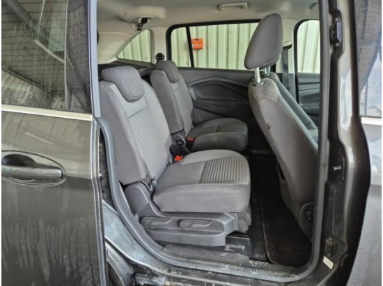 2015 Ford Grand C-Max Titanium