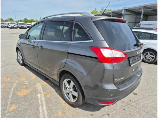 2015 Ford Grand C-Max Titanium