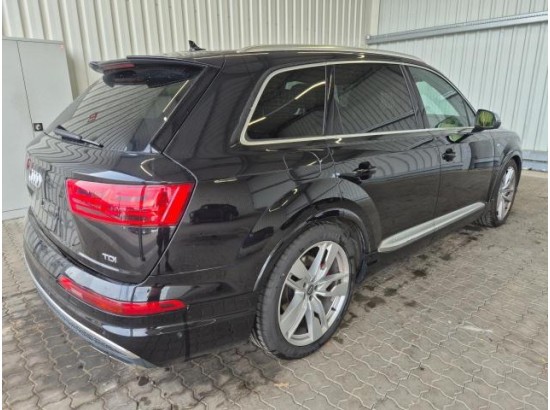 2016 Audi SQ7 4.0 TDI quattro