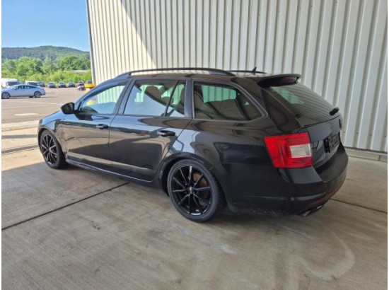 2016 Skoda Octavia Combi RS