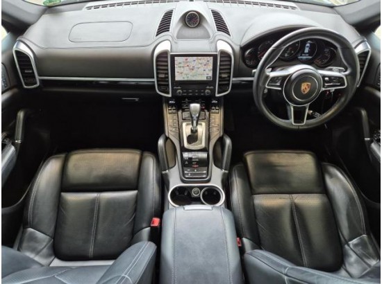 2016 Porsche Cayenne Diesel Platinum Edition