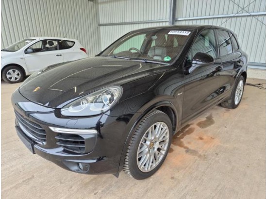 2016 Porsche Cayenne Diesel Platinum Edition