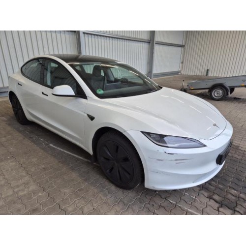 2024 Tesla Model 3 Basis RWD