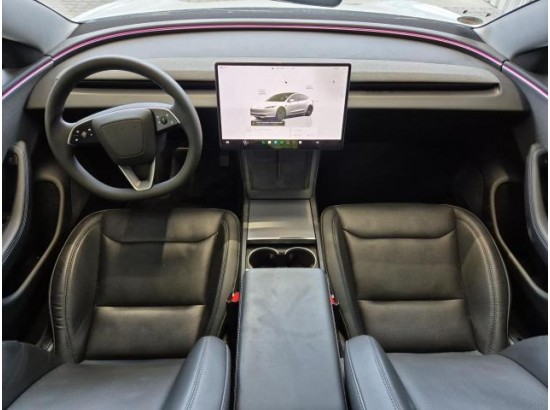 2024 Tesla Model 3 Basis RWD