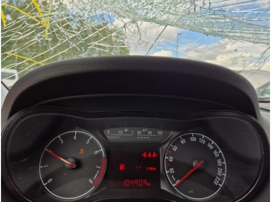 2015 Opel Corsa E Edition