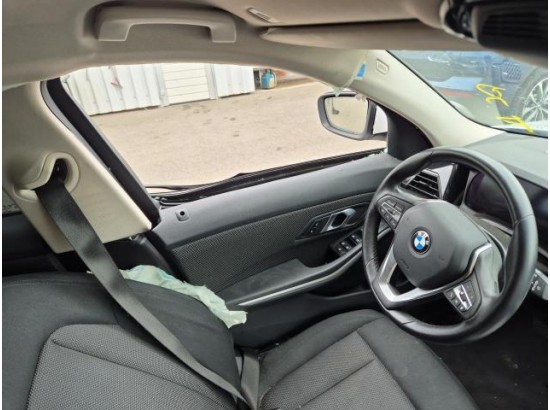 2022 BMW 3er Touring 320d Advantage